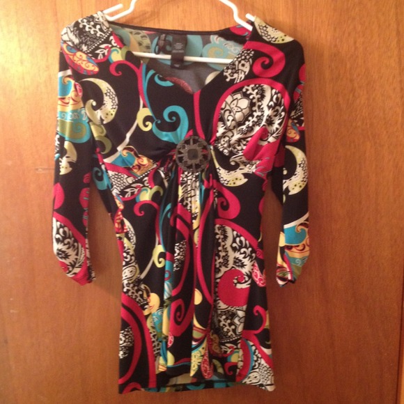 Beautiful Multi Colored Shirt Size Extra Small!