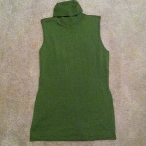 Susan Bristol Green Sleeveless Turtle Neck