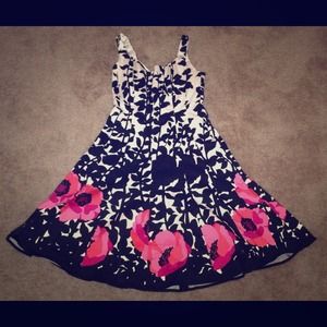 🌸🌺🌼🎀Nine West spring dress🌸🌺🌼🎀