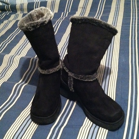 Fuzzy boots