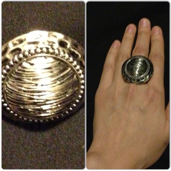 Stretch ring