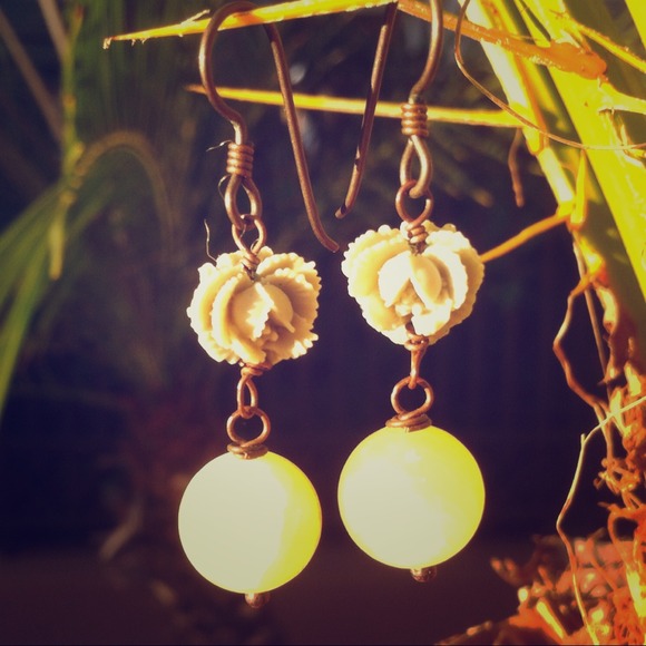 Beautiful flower earrings