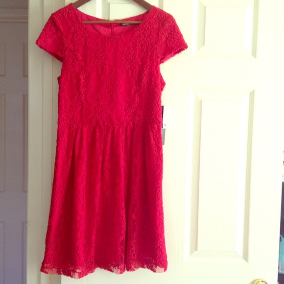 Kensie Lace Dress - Picture 1 of 2