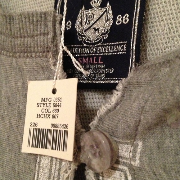 ⛔SOLD⛔VS PINK gray sweater - Picture 4 of 4