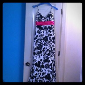 REDUCED AGAIN in TIME for PROM!!!  Formal dress.