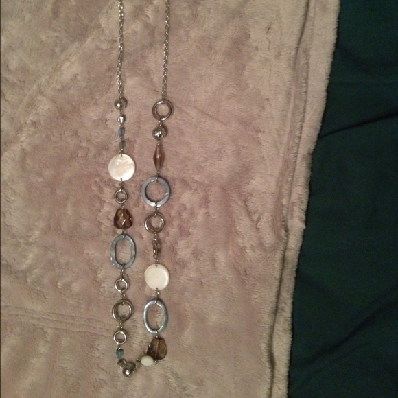Lia Sophia longer necklace 🌟final reduction🌟