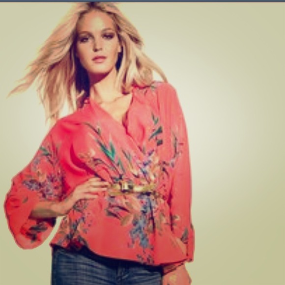 Victoria's Secret kimono style top