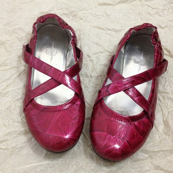Jessica Simpson flats