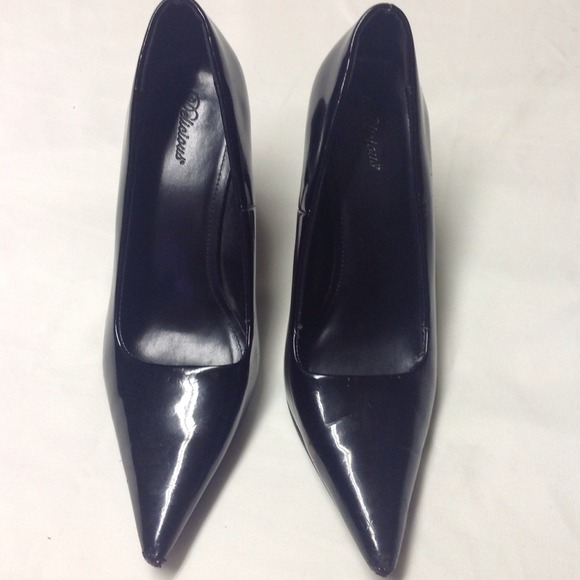 Delicious Steep Toe Stilettos- Gloss Black