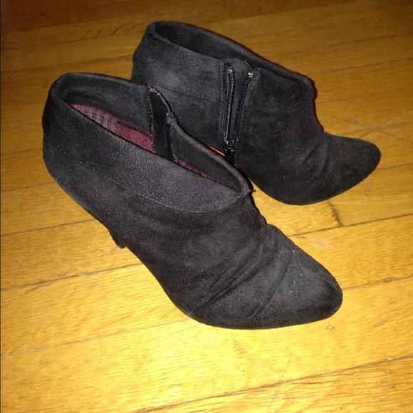 ⚠Moved⚠ Woman's booties
