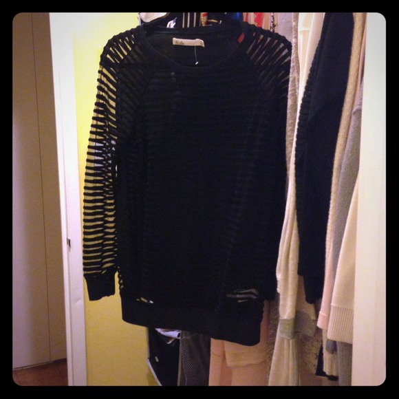 ON HOLD: Madewell top. See through in the front