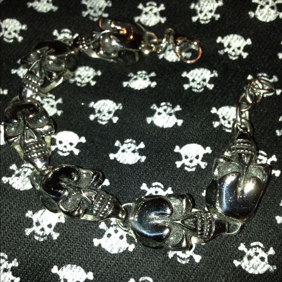 Bracelet - Picture 2 of 2