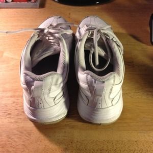 ⭕REDUCED⭕ Nike Women's Shoes