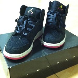 Black Nike Jordan's