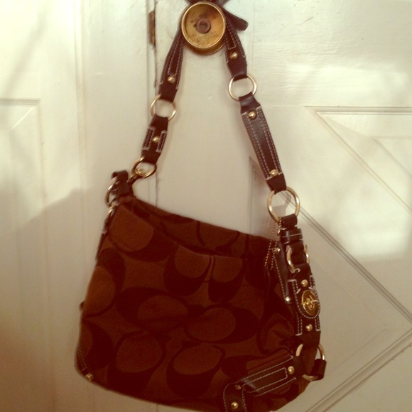 RESERVED  COACH> Almost New*Brown Hobo!