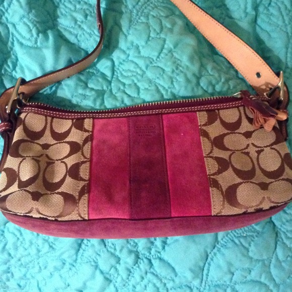 Coach Handbags - Coach purse