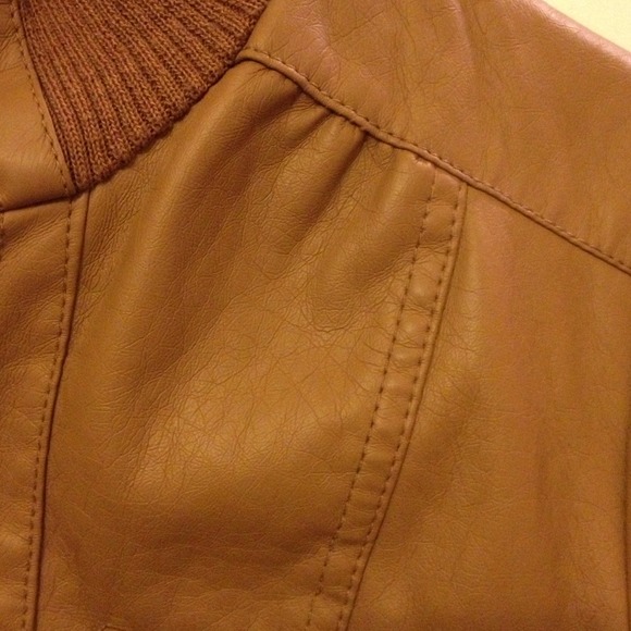 Jacket - Picture 2 of 3