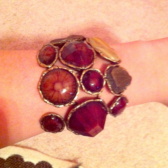 Gold stone bracelet💗SOLD