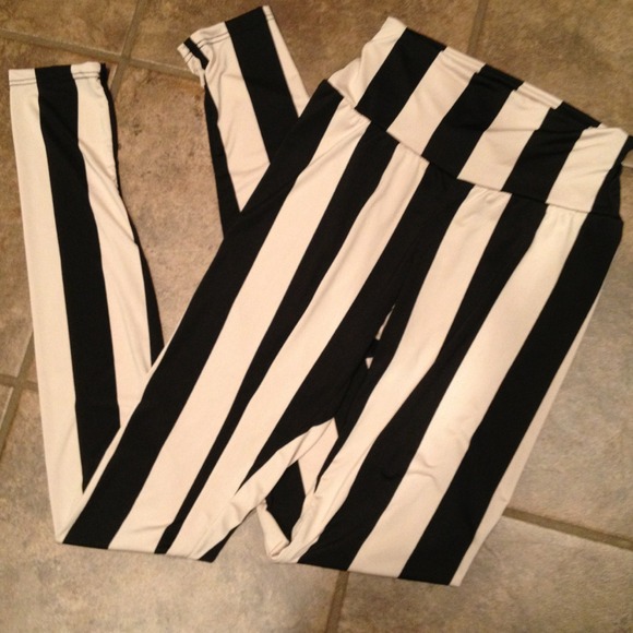 High Waisted Striped leggings - Beige & Blk