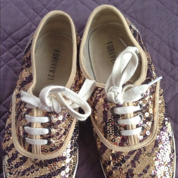 ✨Sold✨Sequined sneakers - Picture 3 of 3