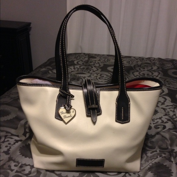 "Sold" Dooney and Burke purse - Picture 1 of 4