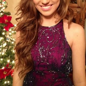 Floor length formal evening gown! Prom dress