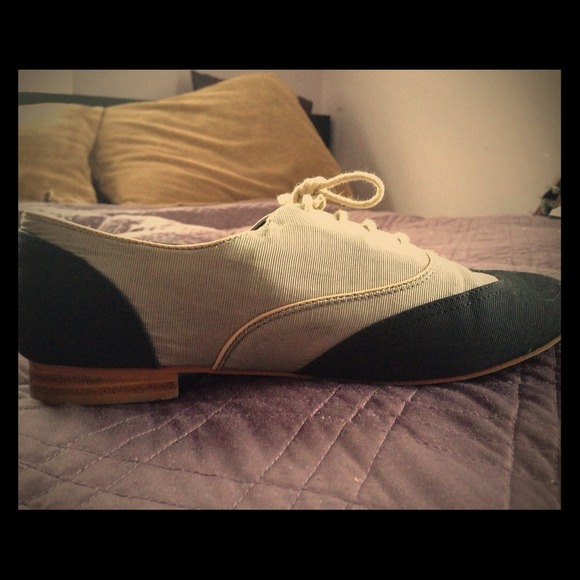 Urban Outfitters Shoes - Blue Oxfords!