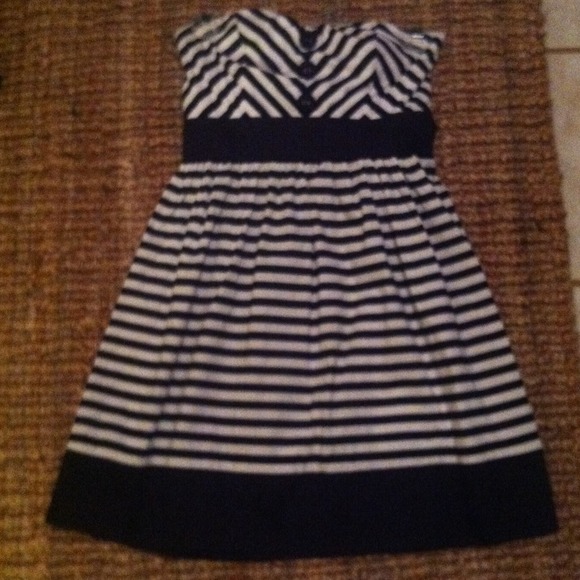 RESERVED!! Navy and white strapless dress.