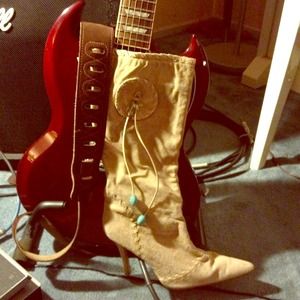 Boots Suede almost New BootsREDUCED