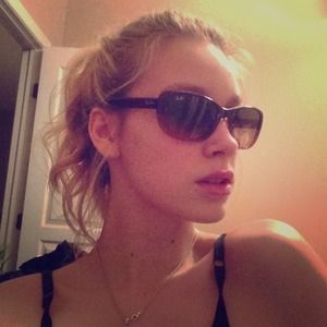 BRAND NEW Ray-Bans!!! Never Worn!