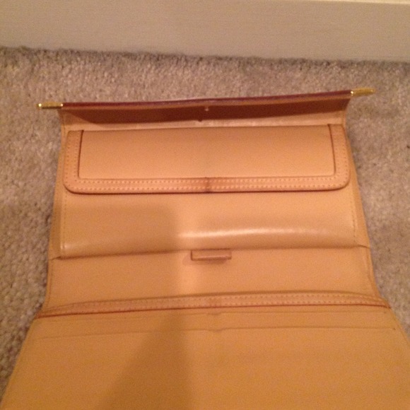 💢Sold💢Authentic Louis Vuitton wallet - Picture 2 of 4