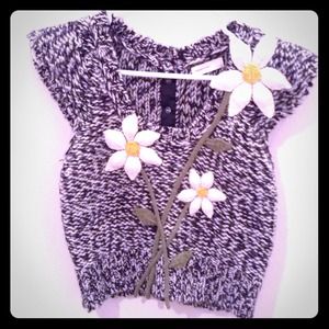 VINTAGE Hand Knitted Flowered Sweater Sz S
