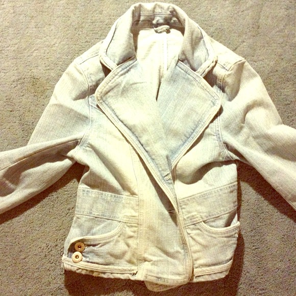 Jean jacket by Vanilla Jeans