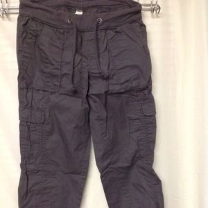 Light Weight Dark Gray Capris