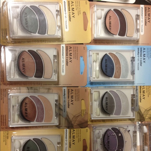 Makeups bundle - Picture 3 of 4