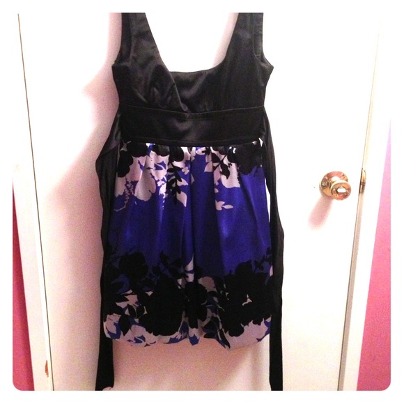 --TeezeMe formal dress