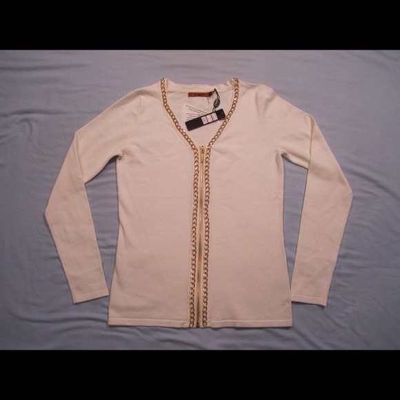 -****SOLD***+ivory cardigan with gold trim😘