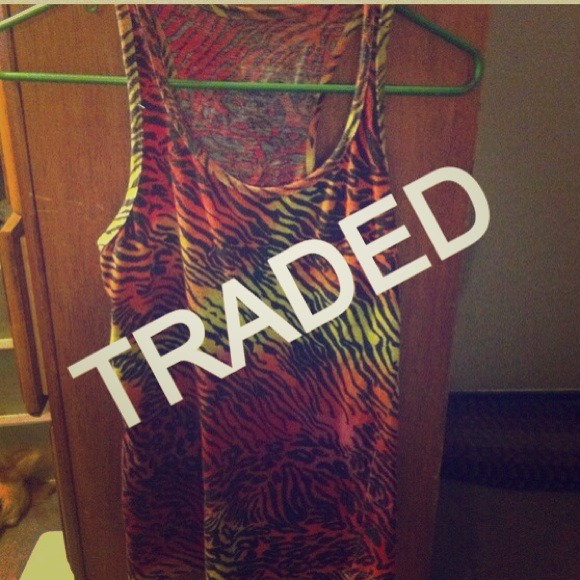 Fire colored lepord T-back tank top
