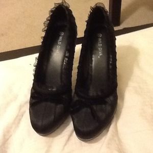 **Reduced**Sexy black heels!