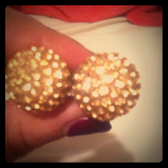 SOLD! Charlotte Russe earrings