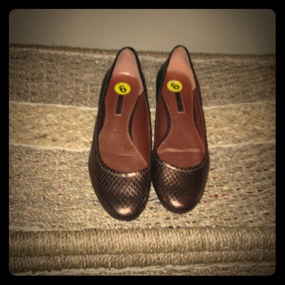 Perfect bronze work-to-party leather shoes