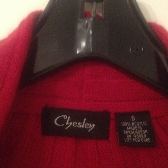 Sassy RED sweater dress - Picture 4 of 4