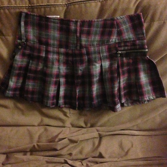 🔴REDUCED🔴 Purple Plaid School Girl Skirt