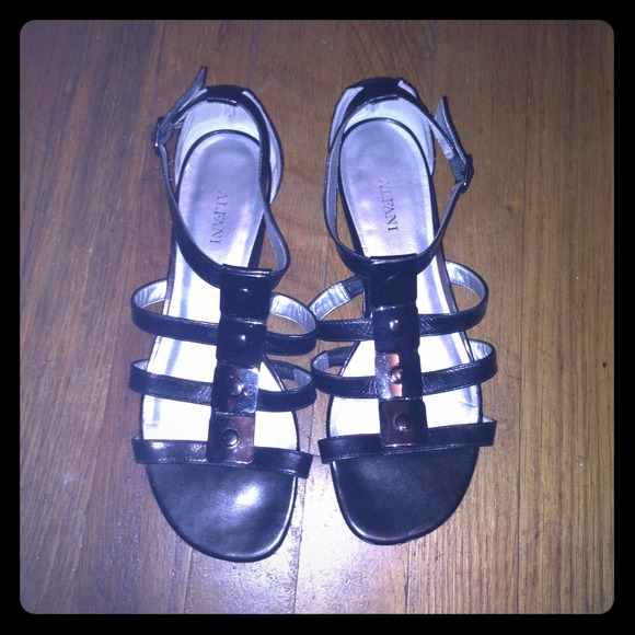 Black Alfani sandals