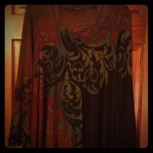 Nally & Millie Long Asymmetrical Soft Knit Top ~ L