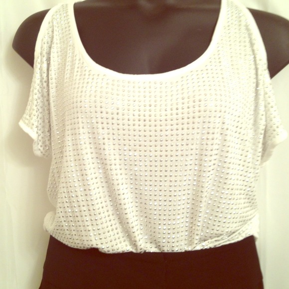 SOLD!! Inc white & silver glam top