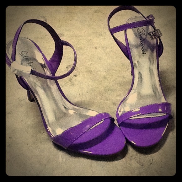 Purple Open toed Heels