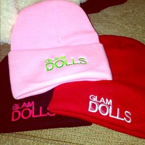 I'm selling glam dolls beanies