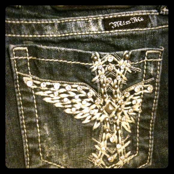 Miss Me Bootcut Jeans in Vintage Blue