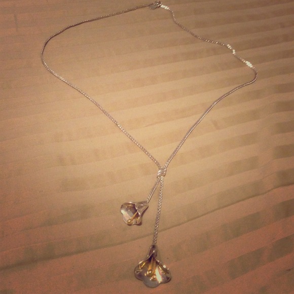 Avon Lily Necklace